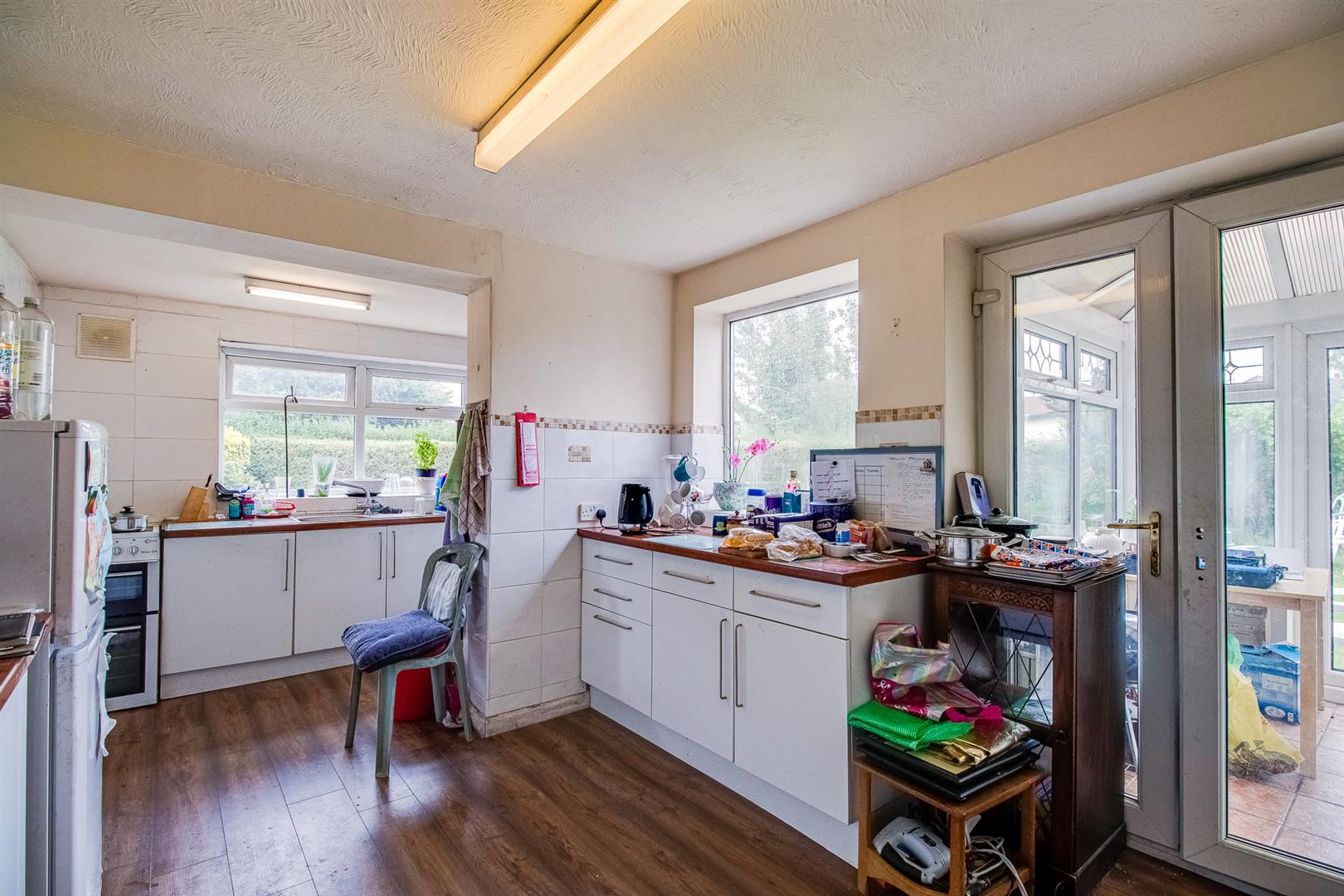 31, The Crescent, Netherton Richard Kendall Estate Agent